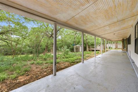 2127 Los Robles Street Grapevine TX 76051