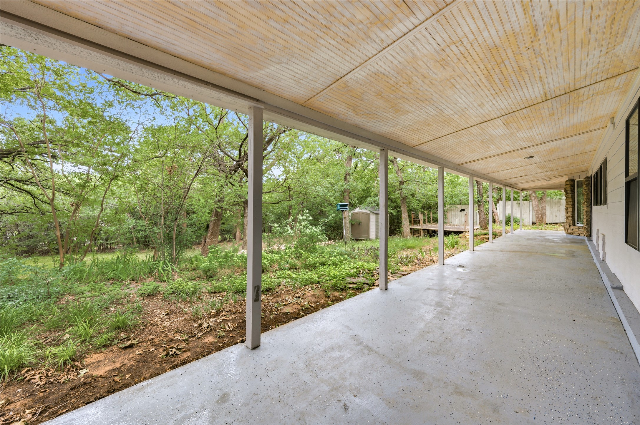 2127 Los Robles Street Grapevine TX 76051