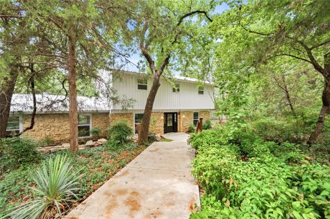 2127 Los Robles Street Grapevine TX 76051