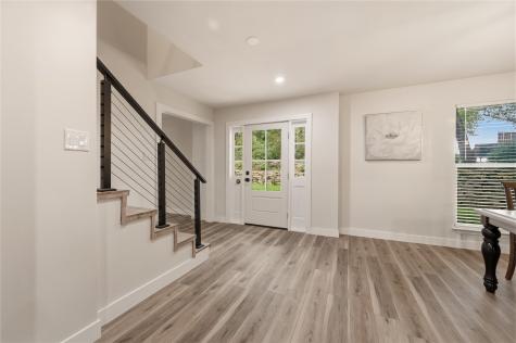 2127 Los Robles Street Grapevine TX 76051