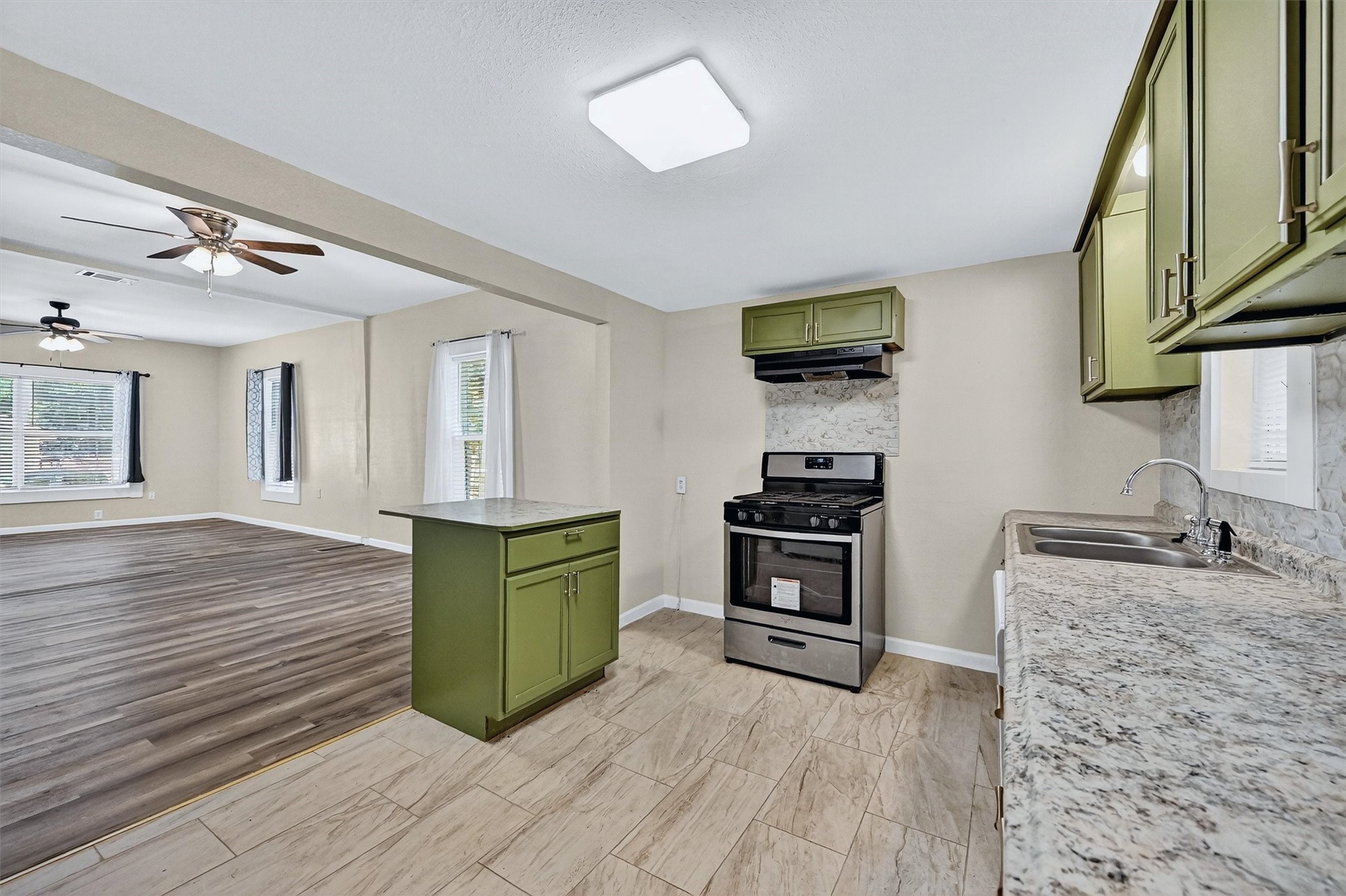419 S Willow Street Sherman TX 75090