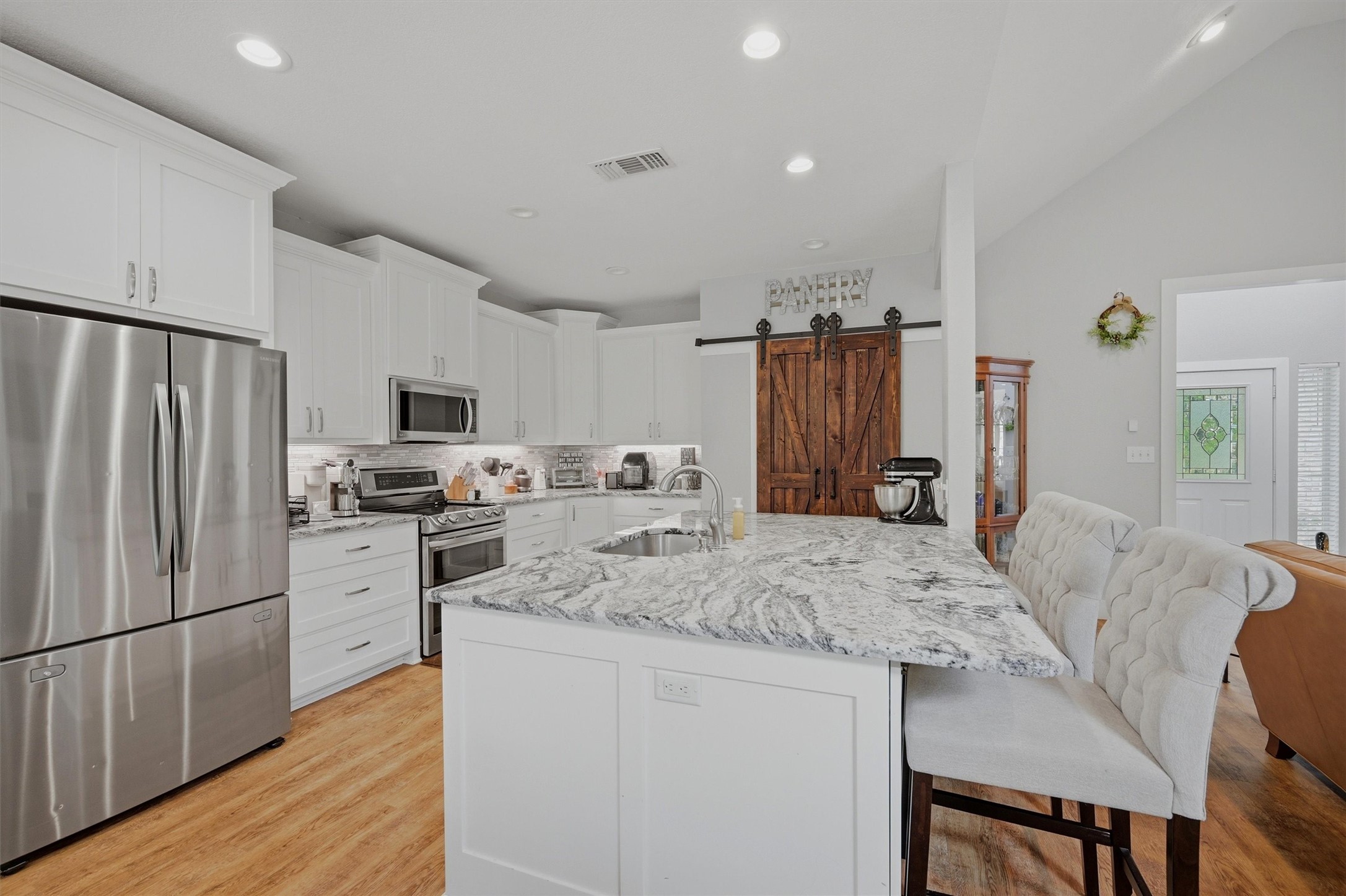 106 Shoshone Drive Lake Kiowa TX 76240