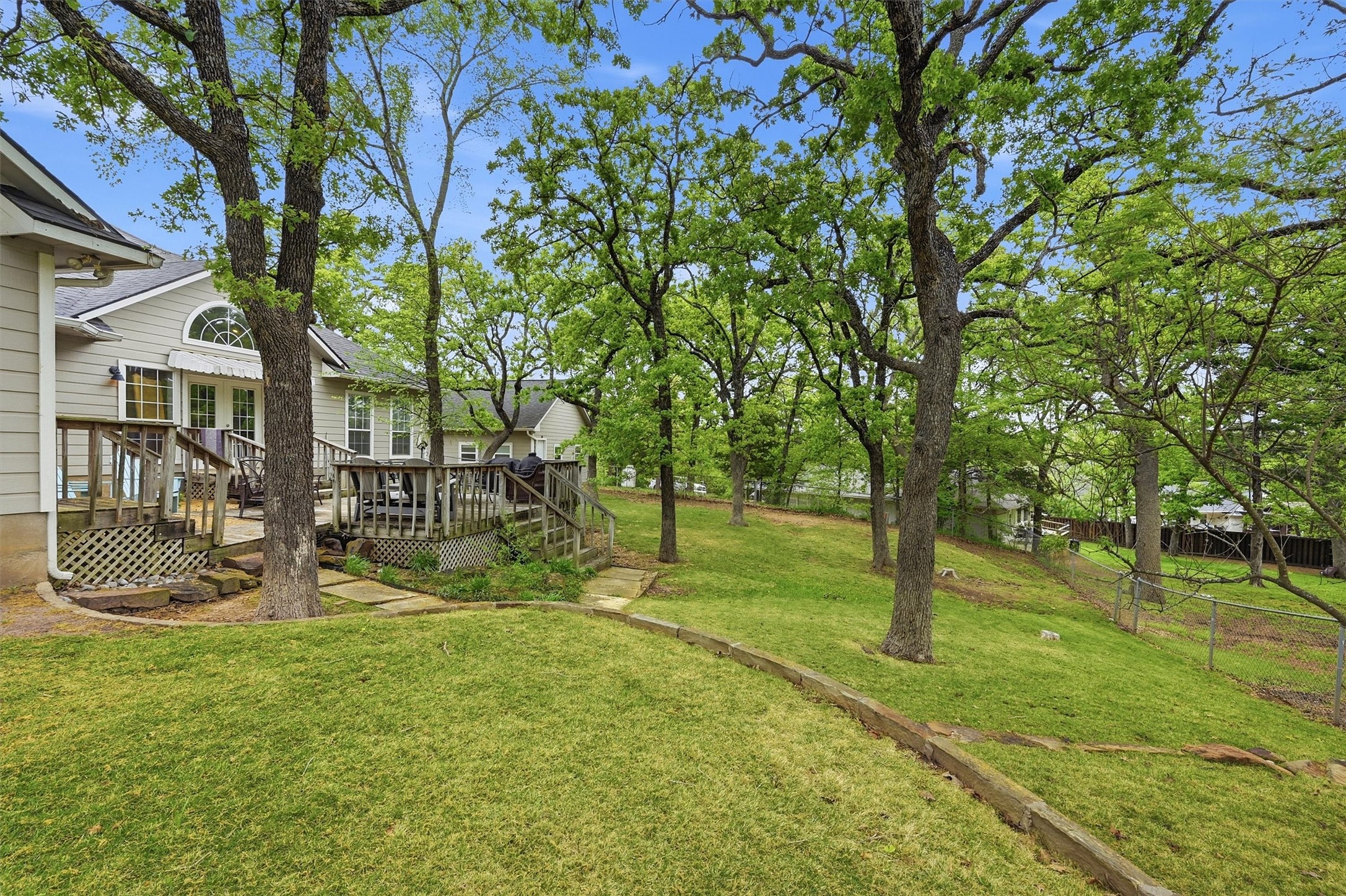 106 Shoshone Drive Lake Kiowa TX 76240