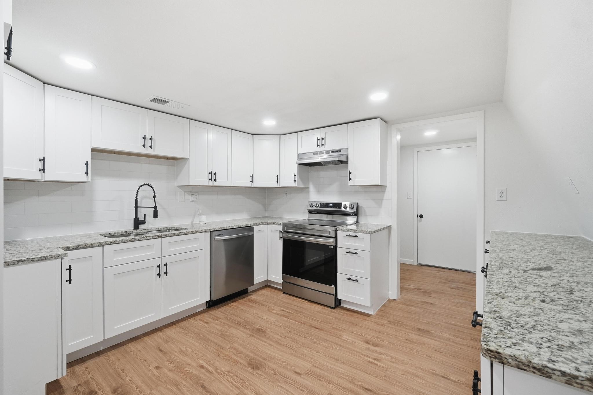 1718 Friar Court Clyde TX 79510