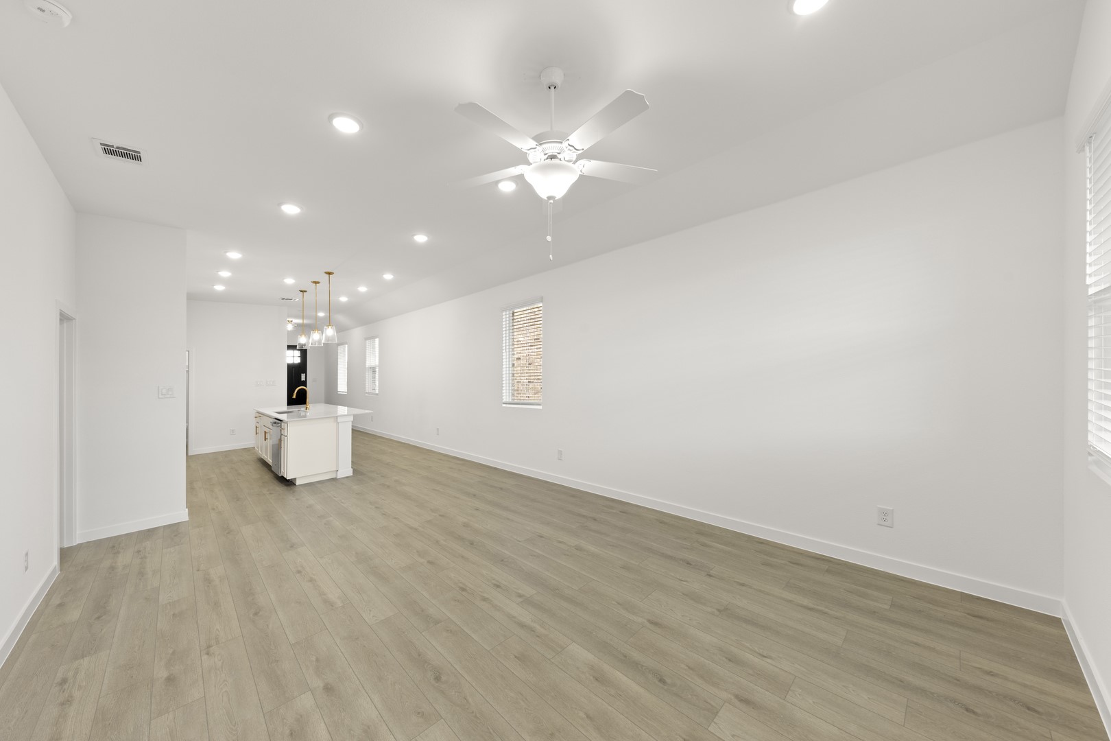 5925 Laurel Lake Lane Pilot Point TX 76258