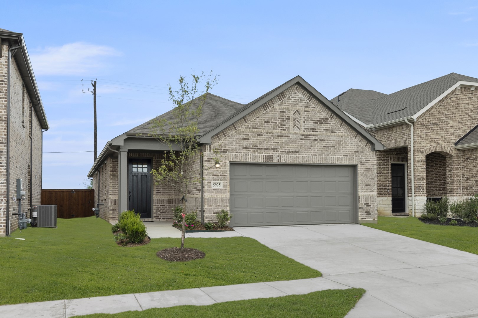 5925 Laurel Lake Lane Pilot Point TX 76258