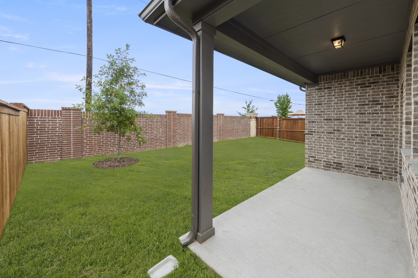 5925 Laurel Lake Lane Pilot Point TX 76258