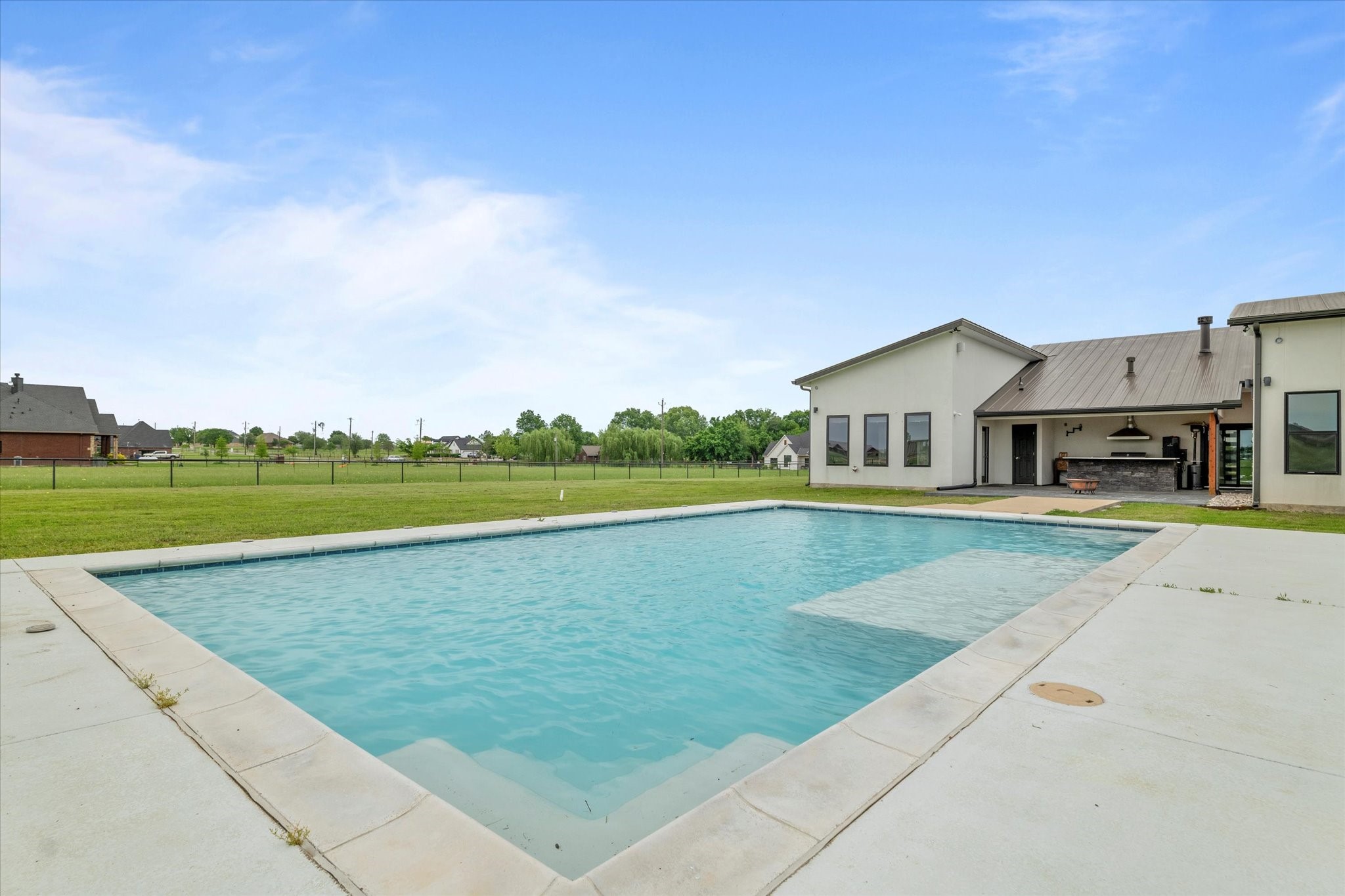 1595 Bledsoe Road Gunter TX 75058