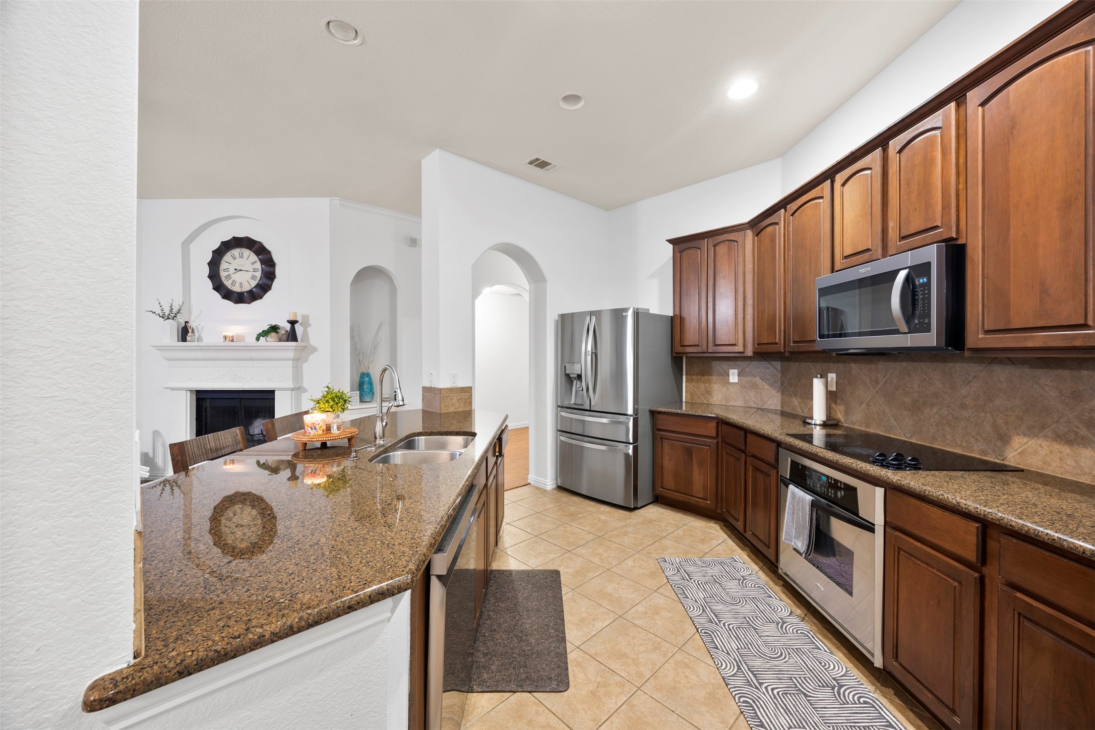 5209 Medallion Court Midlothian TX 76065