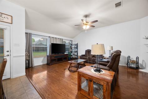 5209 Medallion Court Midlothian TX 76065