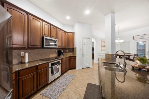 5209 Medallion Court Midlothian TX 76065