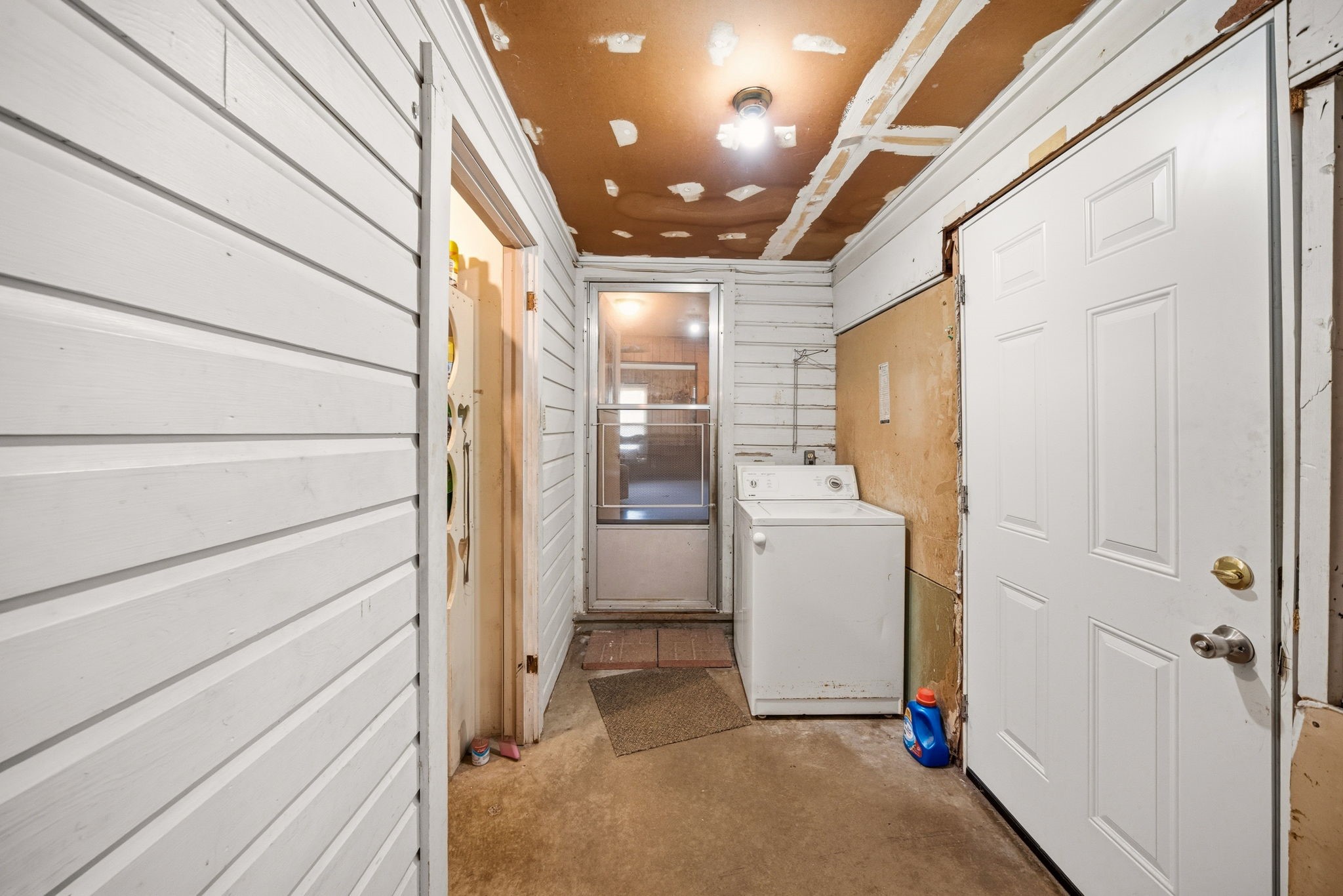 909 S Carlton Street Ennis TX 75119