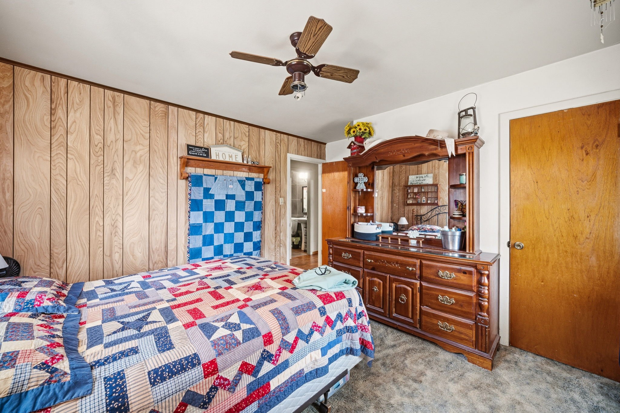 909 S Carlton Street Ennis TX 75119