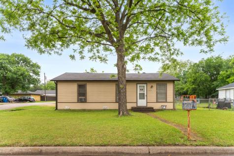 909 S Carlton Street Ennis TX 75119