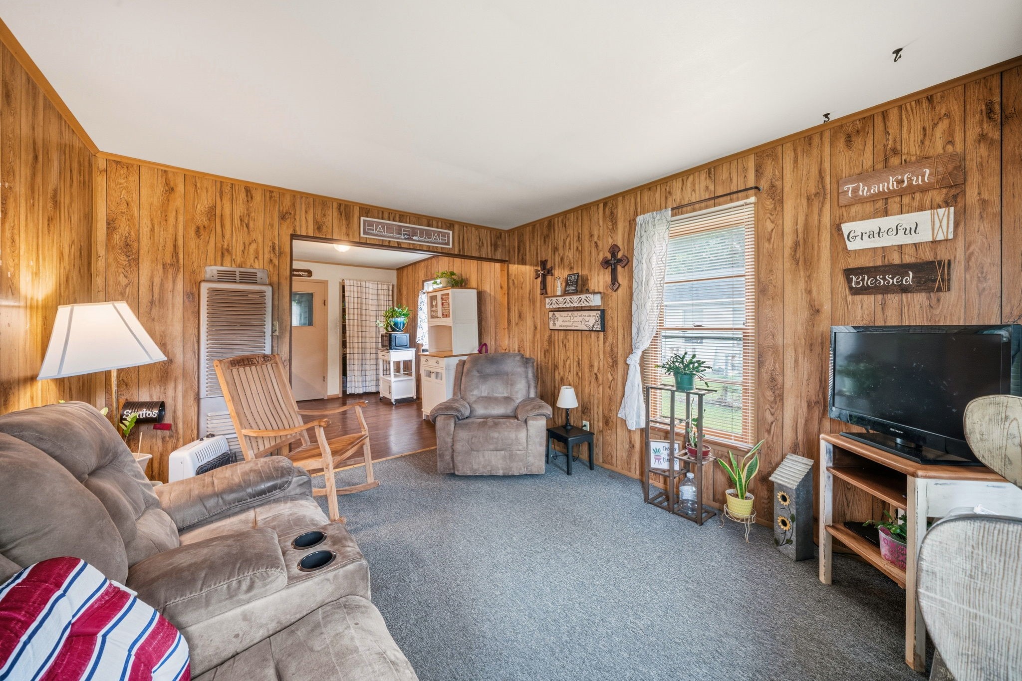 909 S Carlton Street Ennis TX 75119