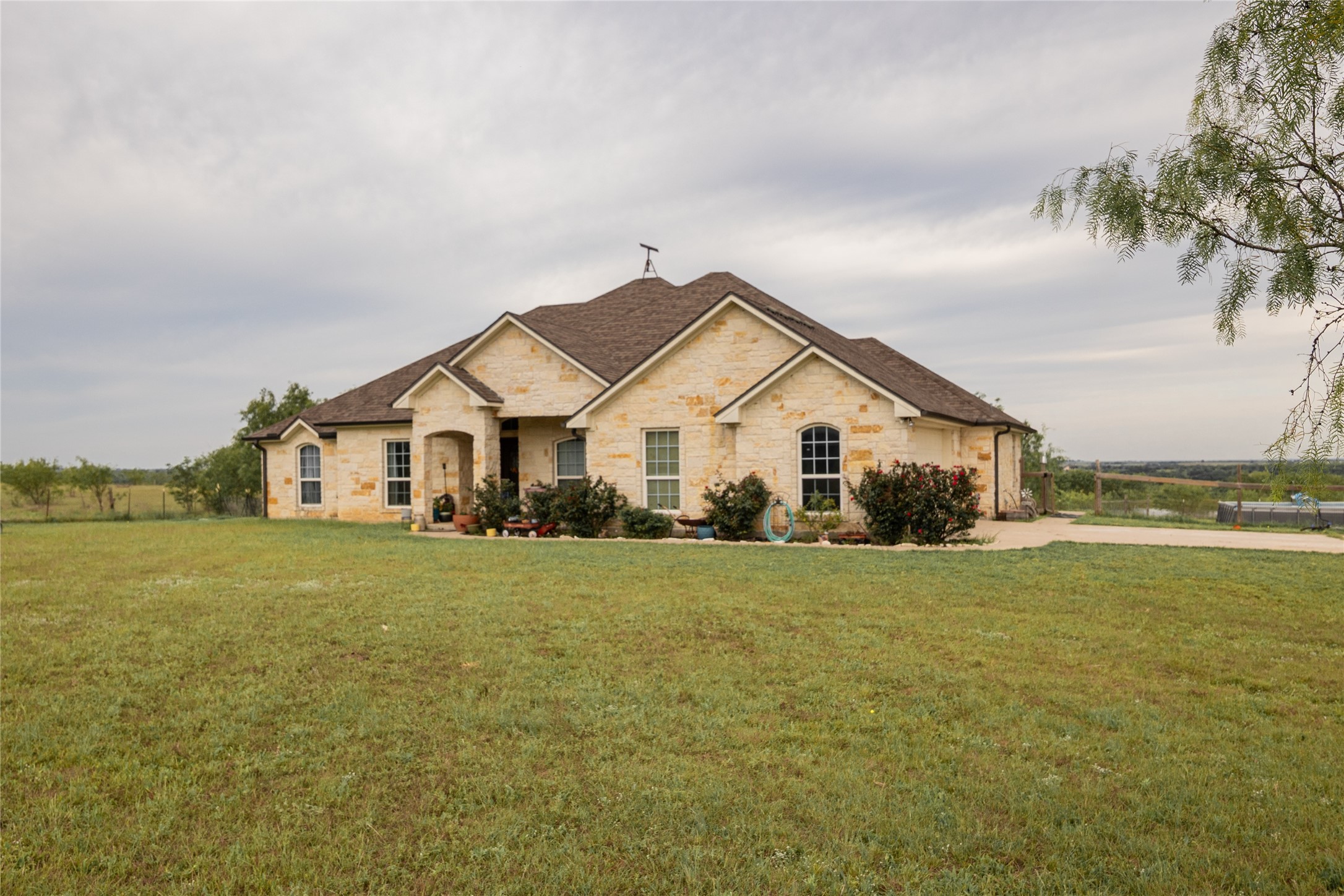 535 Hcr 3350 N Hubbard TX 76648