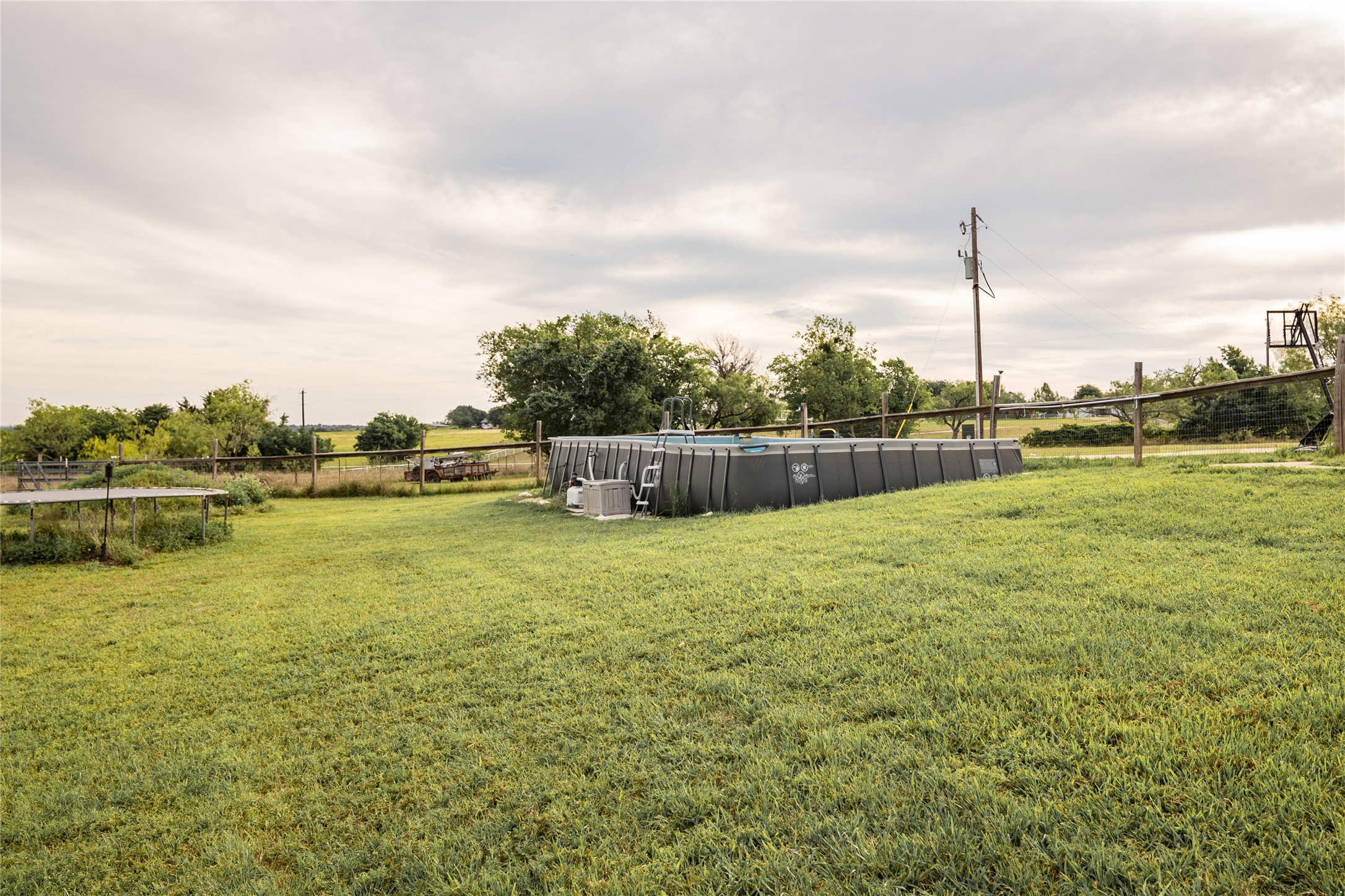 535 Hcr 3350 N Hubbard TX 76648