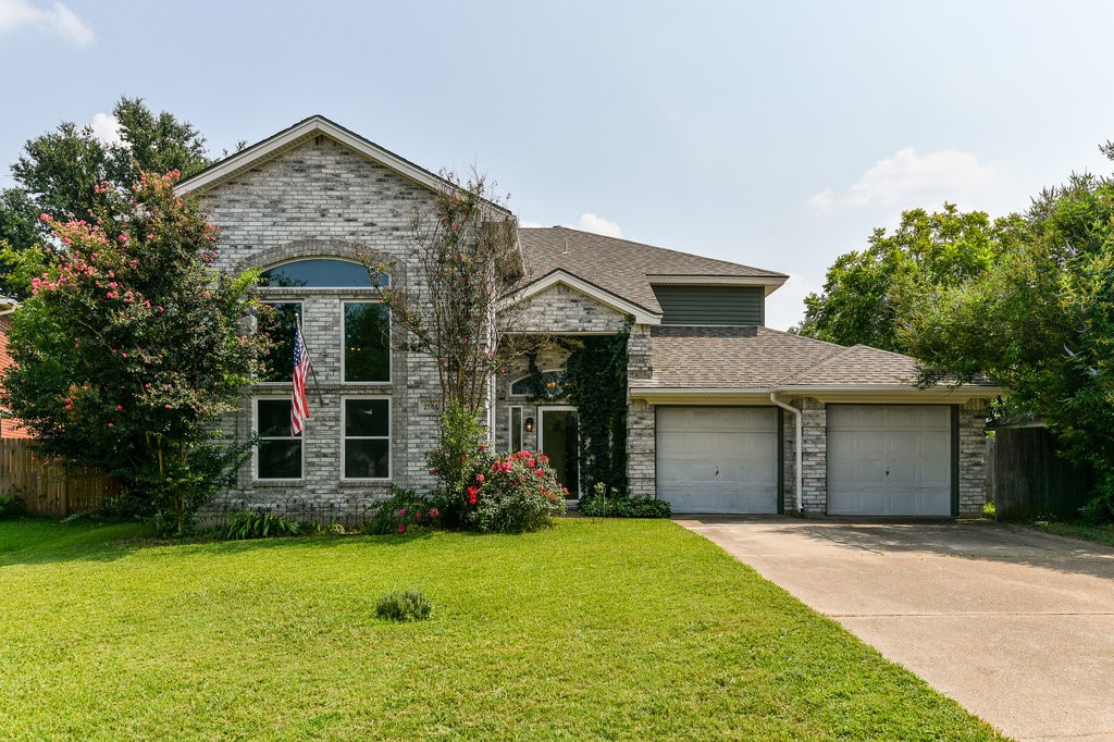 2704 Ravens Court Arlington TX 76001