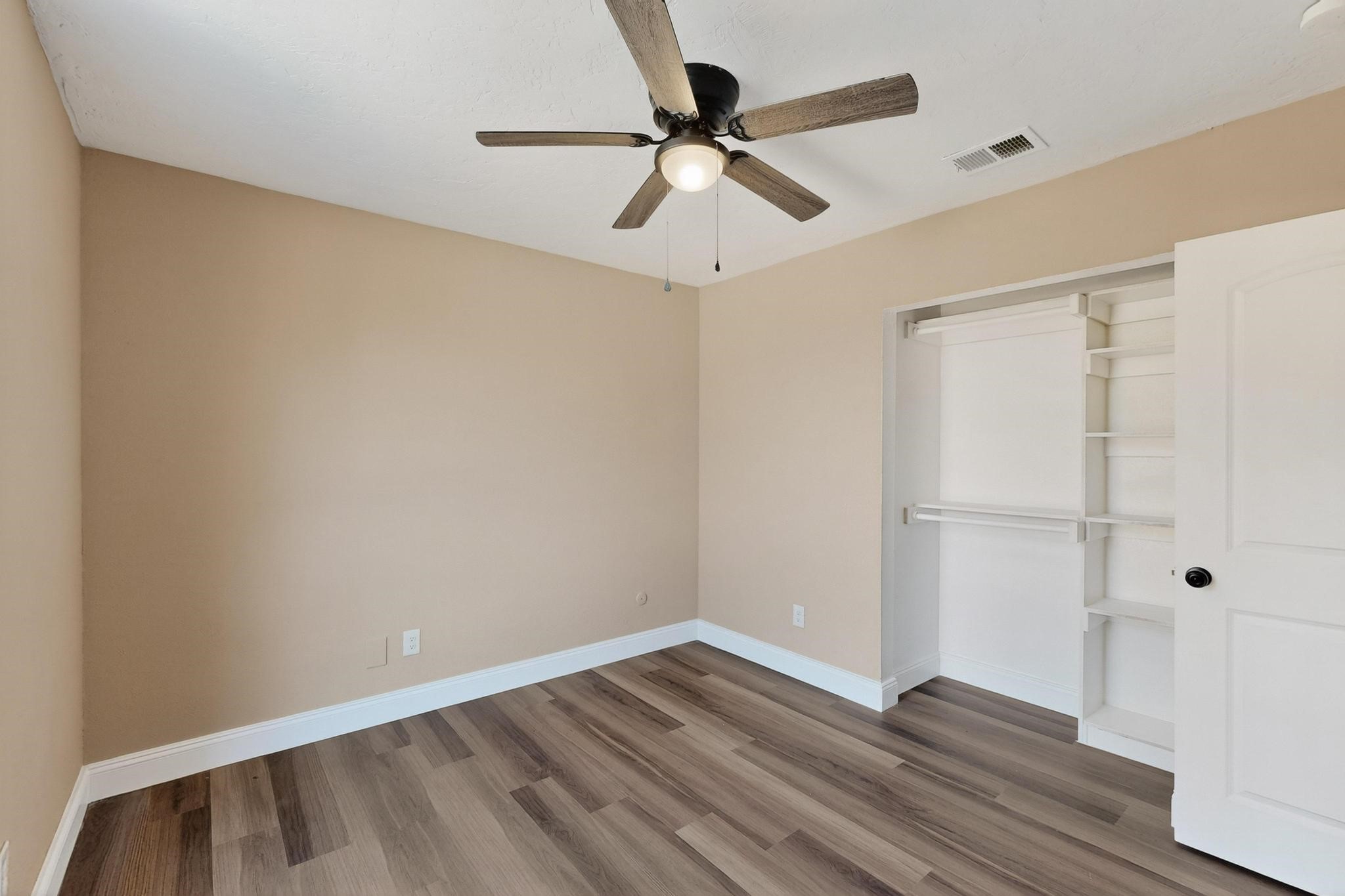 2007 Red Cloud Drive Dallas TX 75217