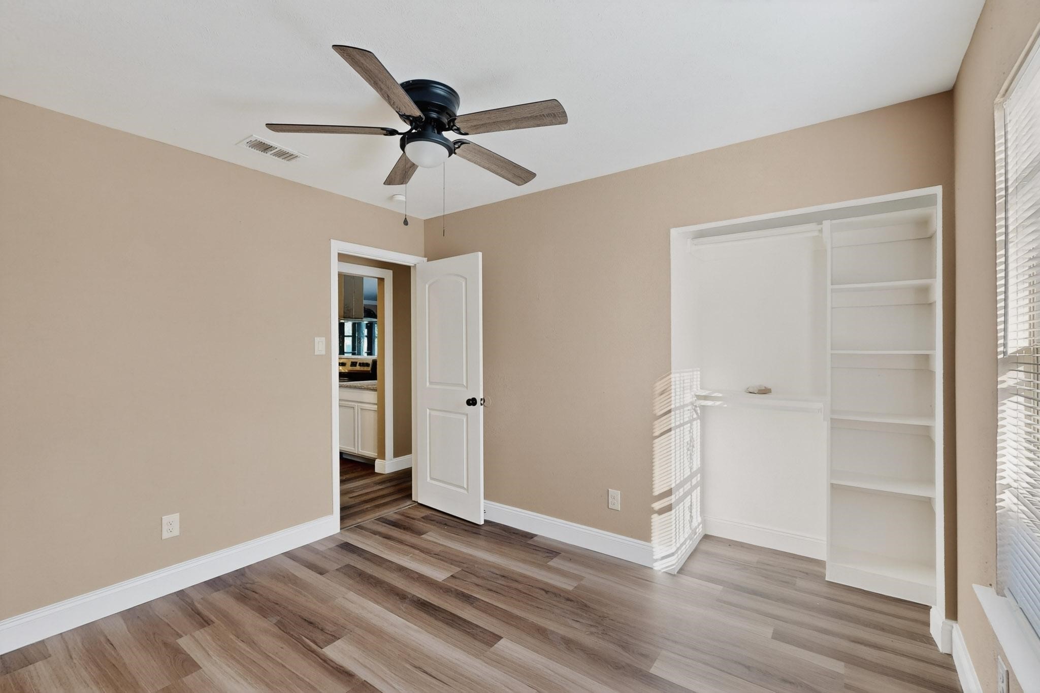 2007 Red Cloud Drive Dallas TX 75217