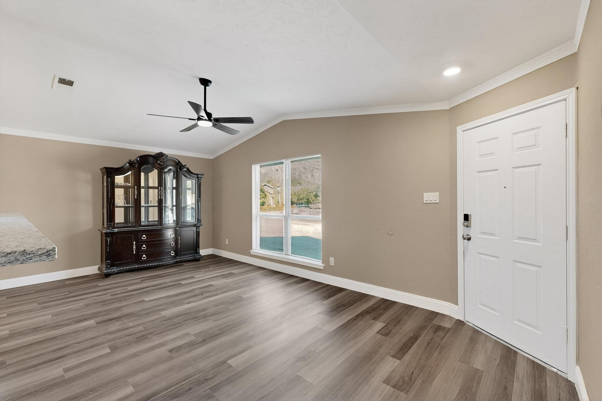 2007 Red Cloud Drive Dallas TX 75217