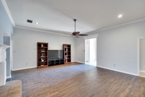 904 Martin Italy TX 76651
