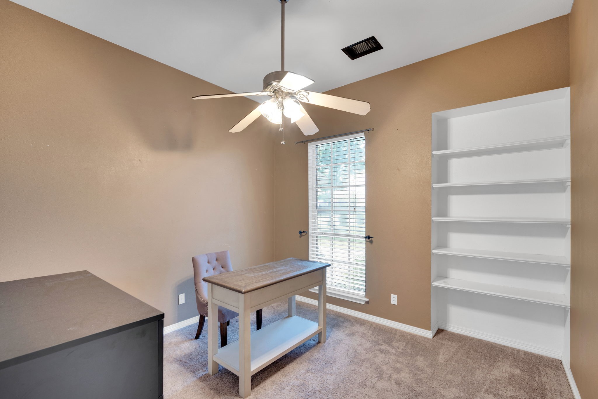 904 Martin Italy TX 76651