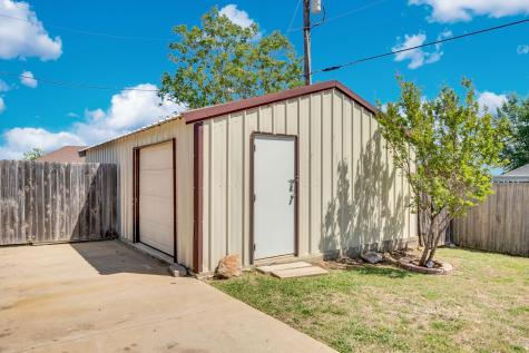 904 Martin Italy TX 76651
