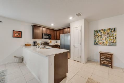 712 Odlozil Lane Ennis TX 75119