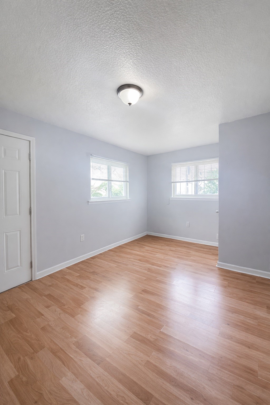 1413 Lindsey Street Fort Worth TX 76105
