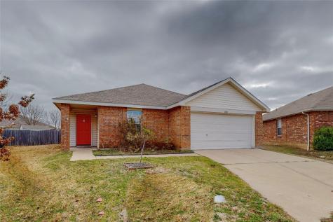 1500 Queens Brook Lane Fort Worth TX 76140