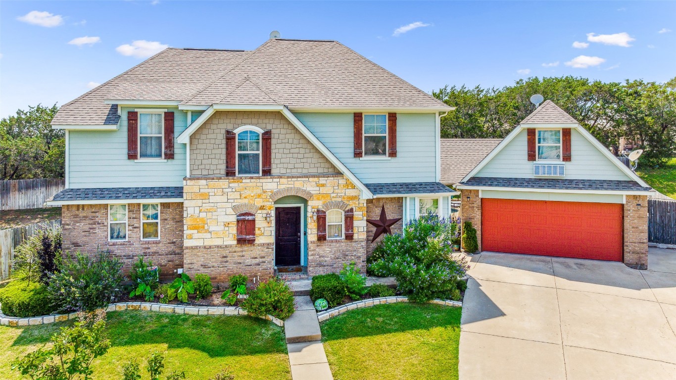 121 Camelot Street Glen Rose TX 76043