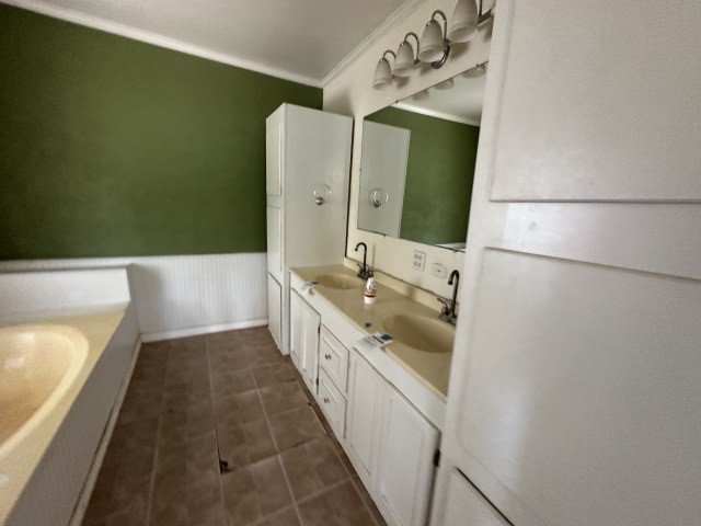 908 E Titus Street Mexia TX 76667