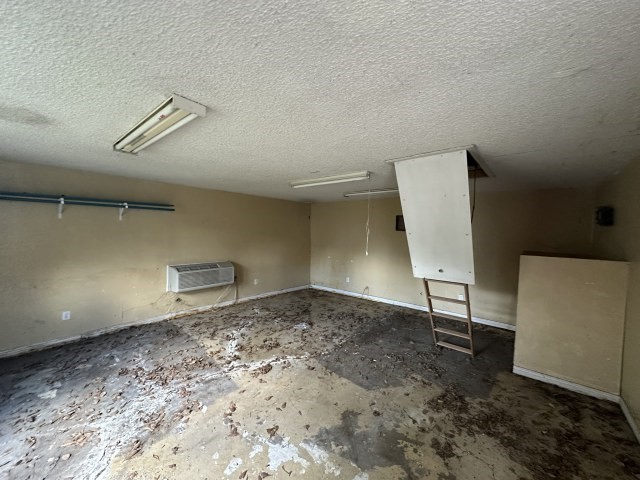 908 E Titus Street Mexia TX 76667