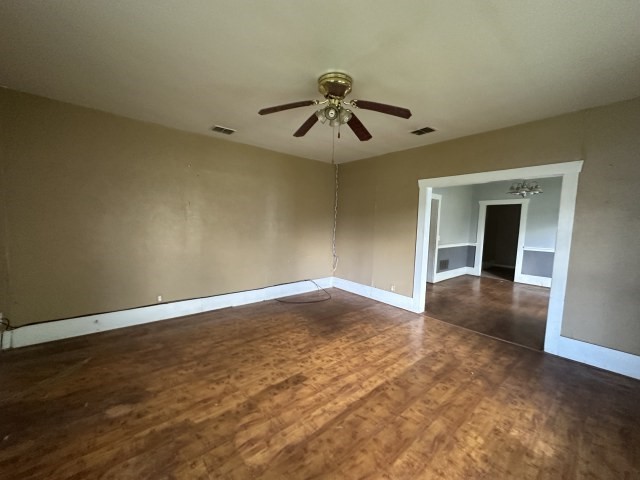908 E Titus Street Mexia TX 76667