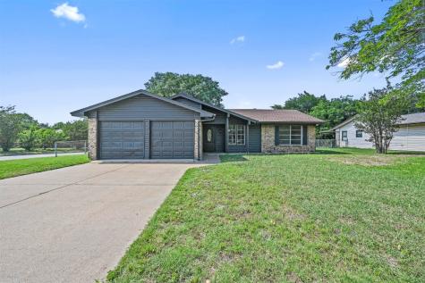 809 Lisa Lane Cedar Hill TX 75104