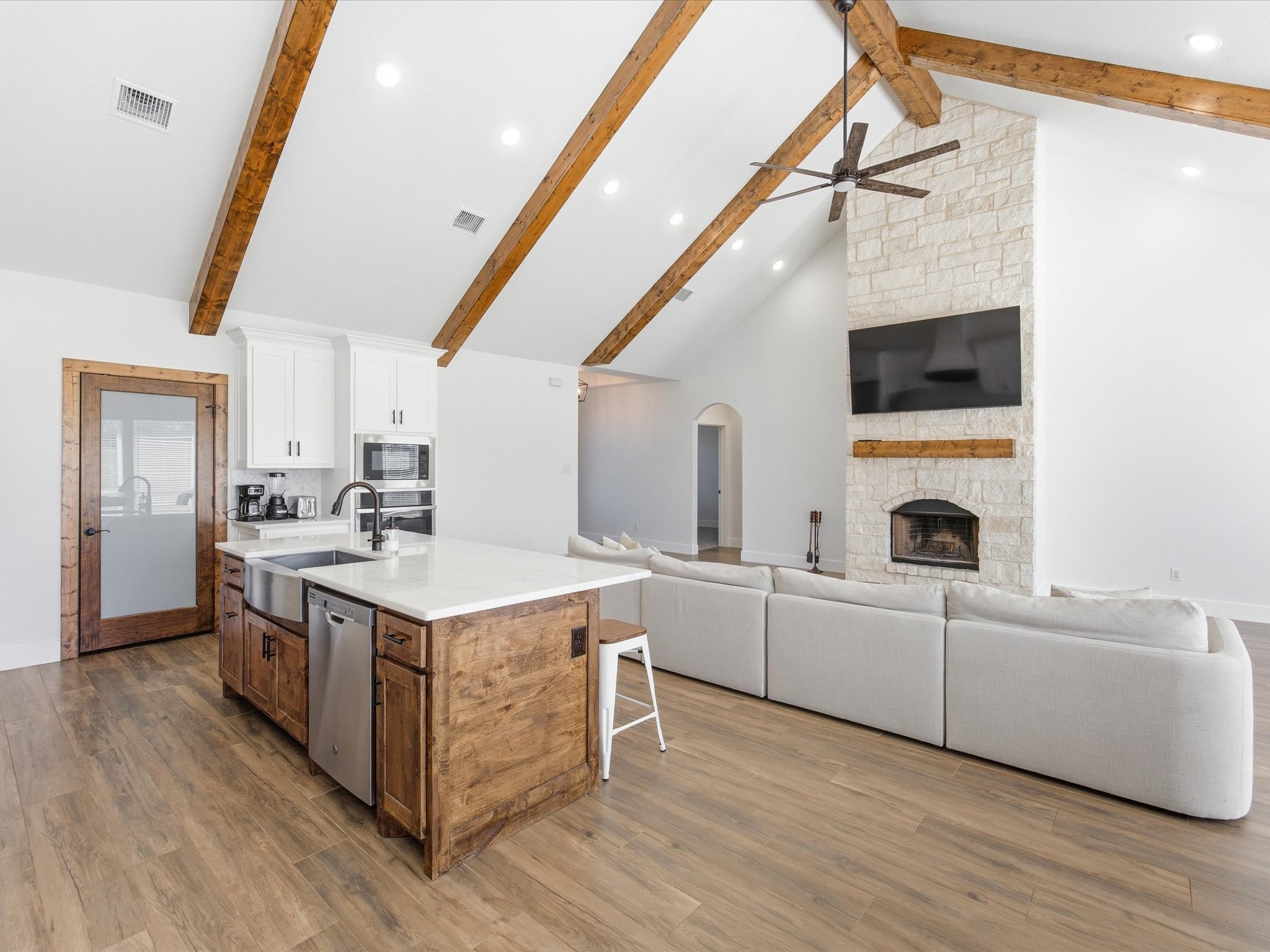 356 Scenic Wood Drive Reno TX 76020