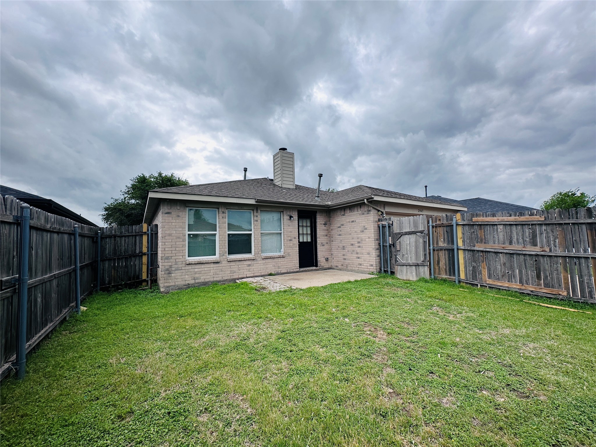 2463 Marimont Lane Lancaster TX 75134