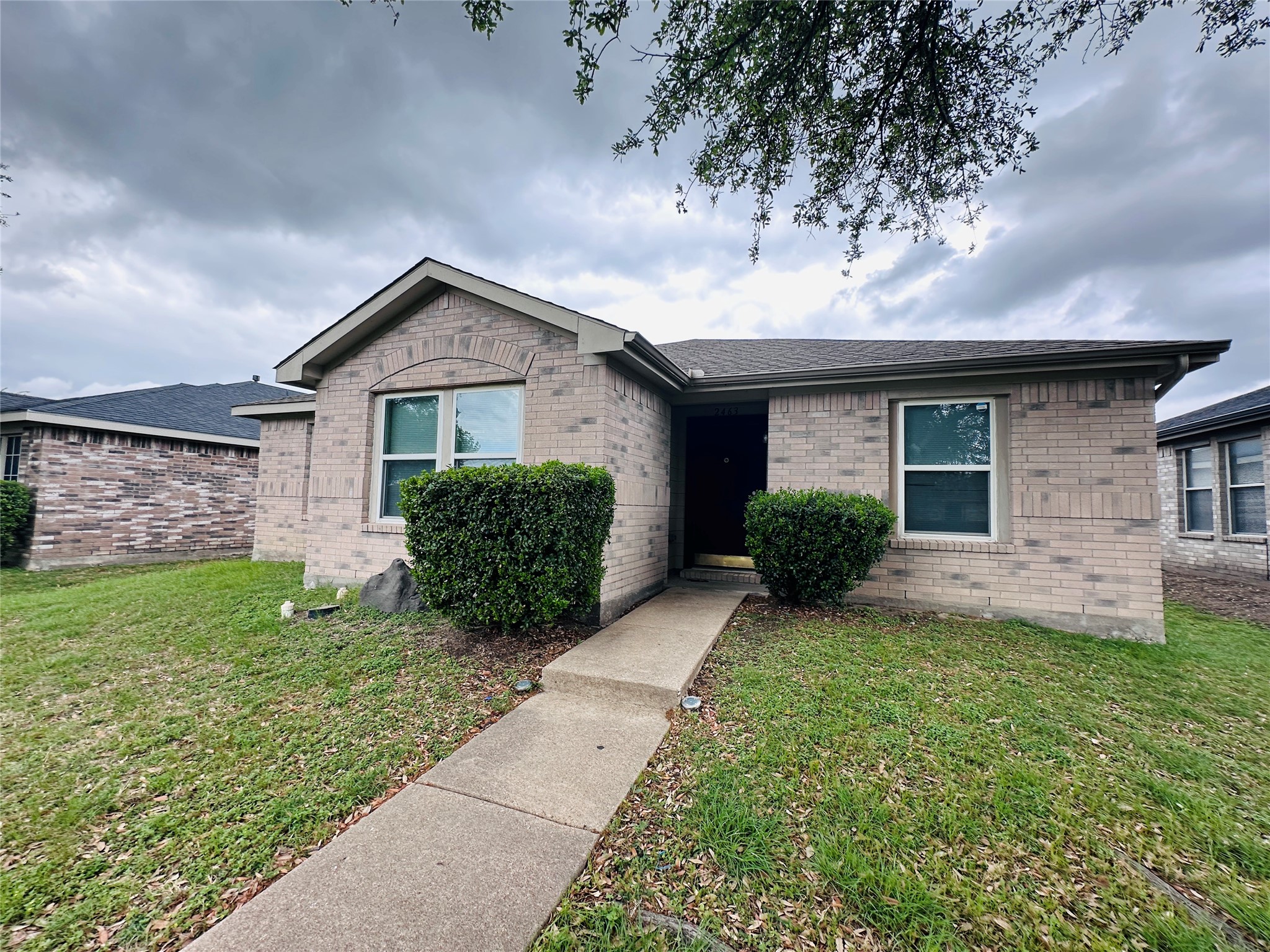 2463 Marimont Lane Lancaster TX 75134