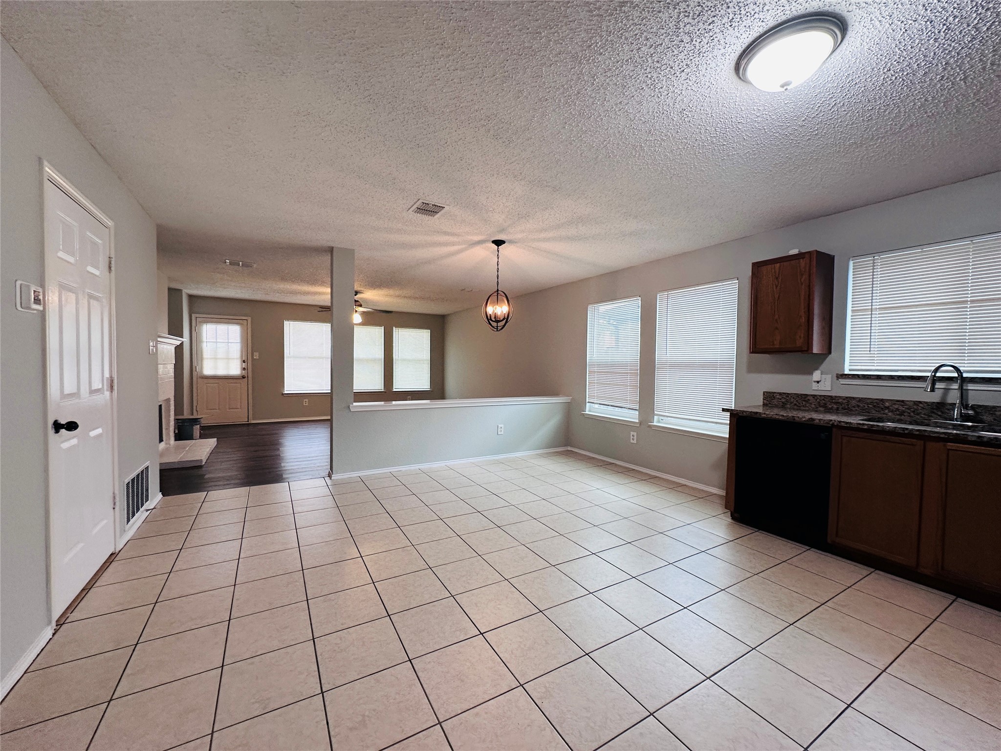 2463 Marimont Lane Lancaster TX 75134