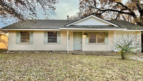 3418 Woodthrush Lane Denton TX 76209