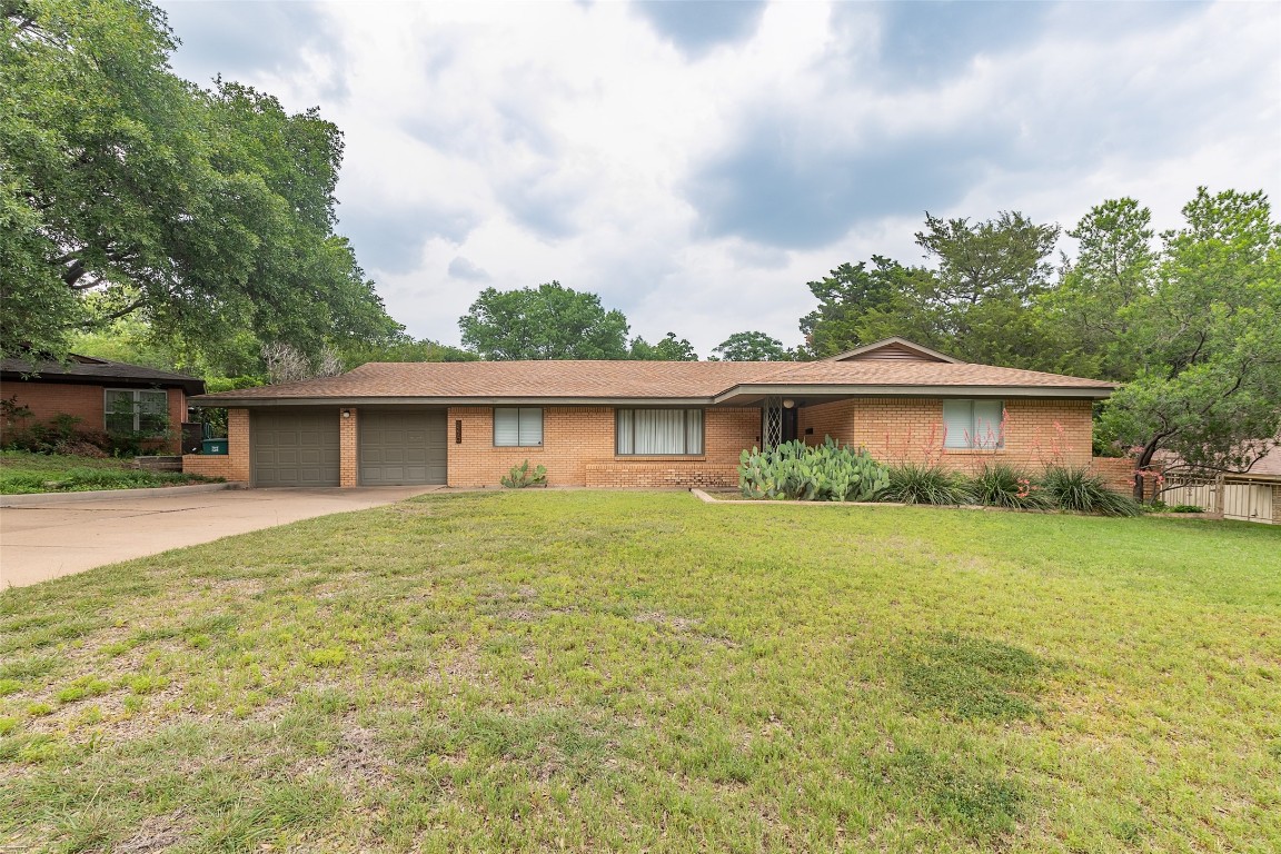 3570 Cromart Court S Fort Worth TX 76133