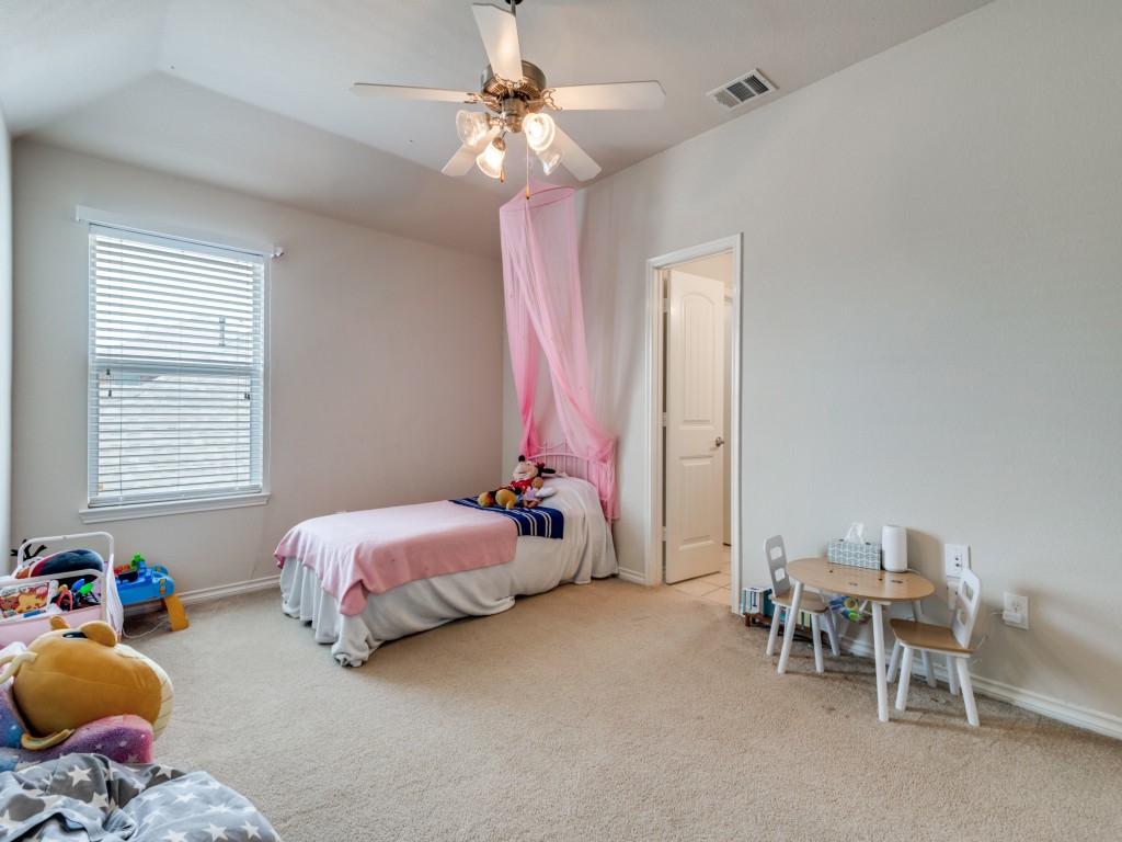 8001 Glenside Drive Rowlett TX 75089