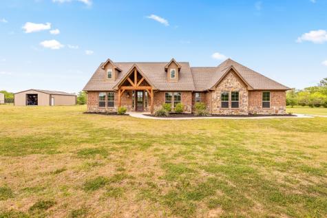 748 County Road 3451 Paradise TX 76073