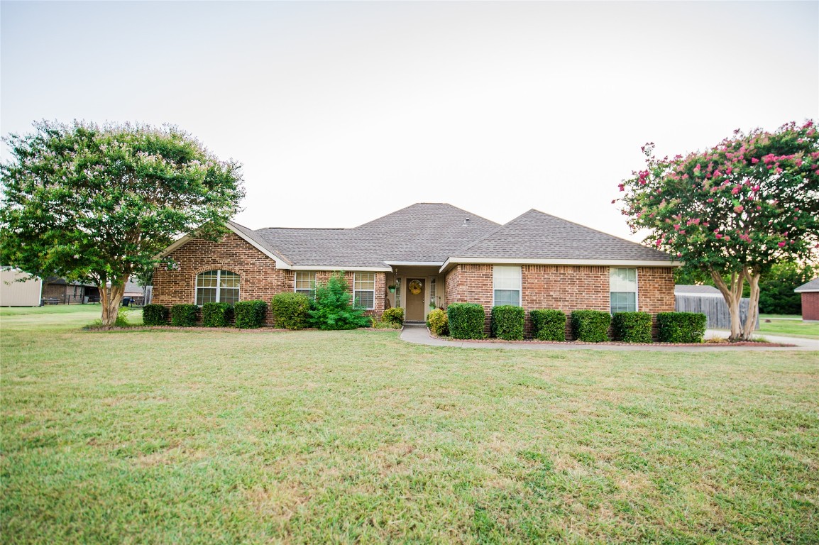 1128 W Sharpshire Drive Waxahachie TX 75165