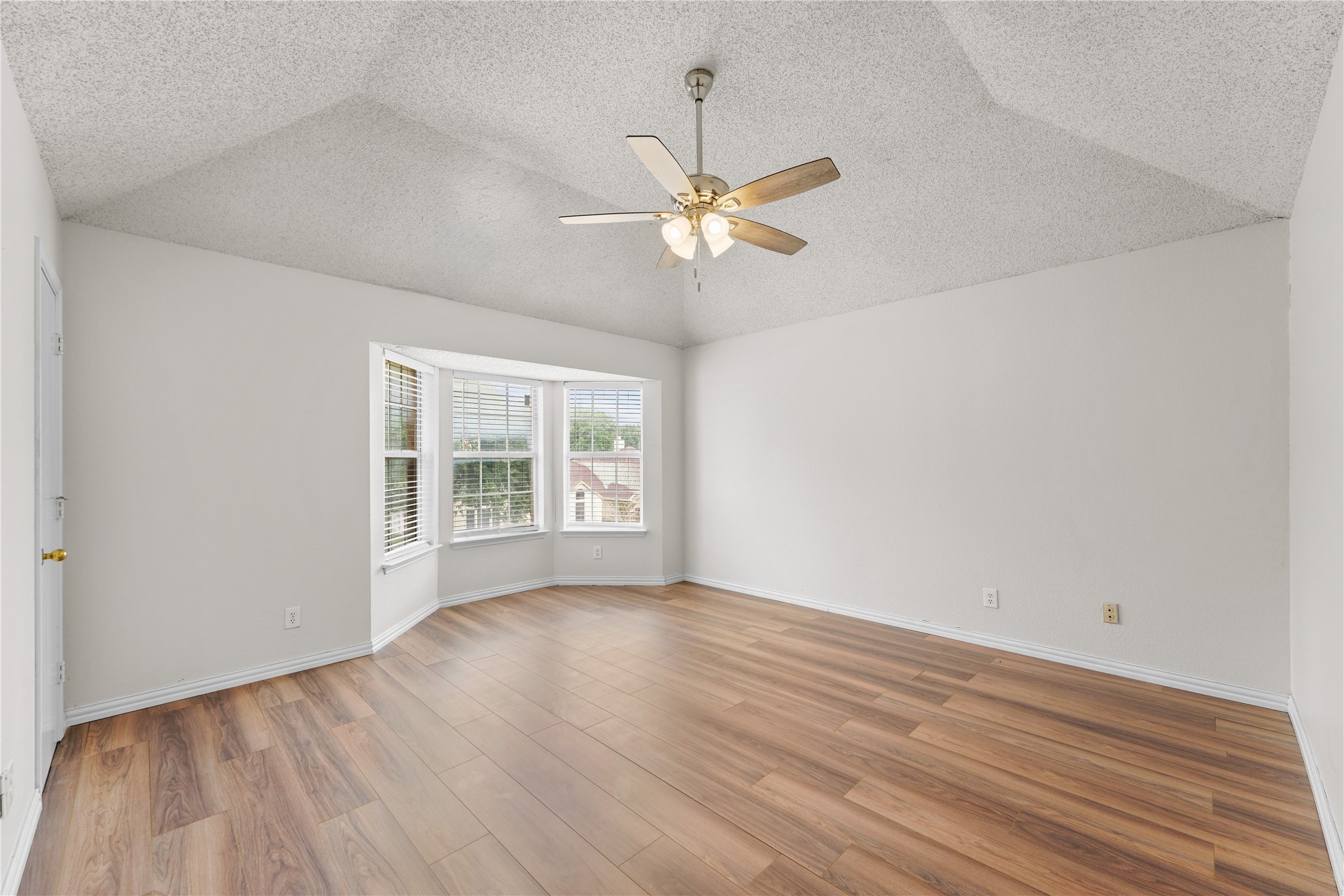 1521 Curtis Lane Cedar Hill TX 75104