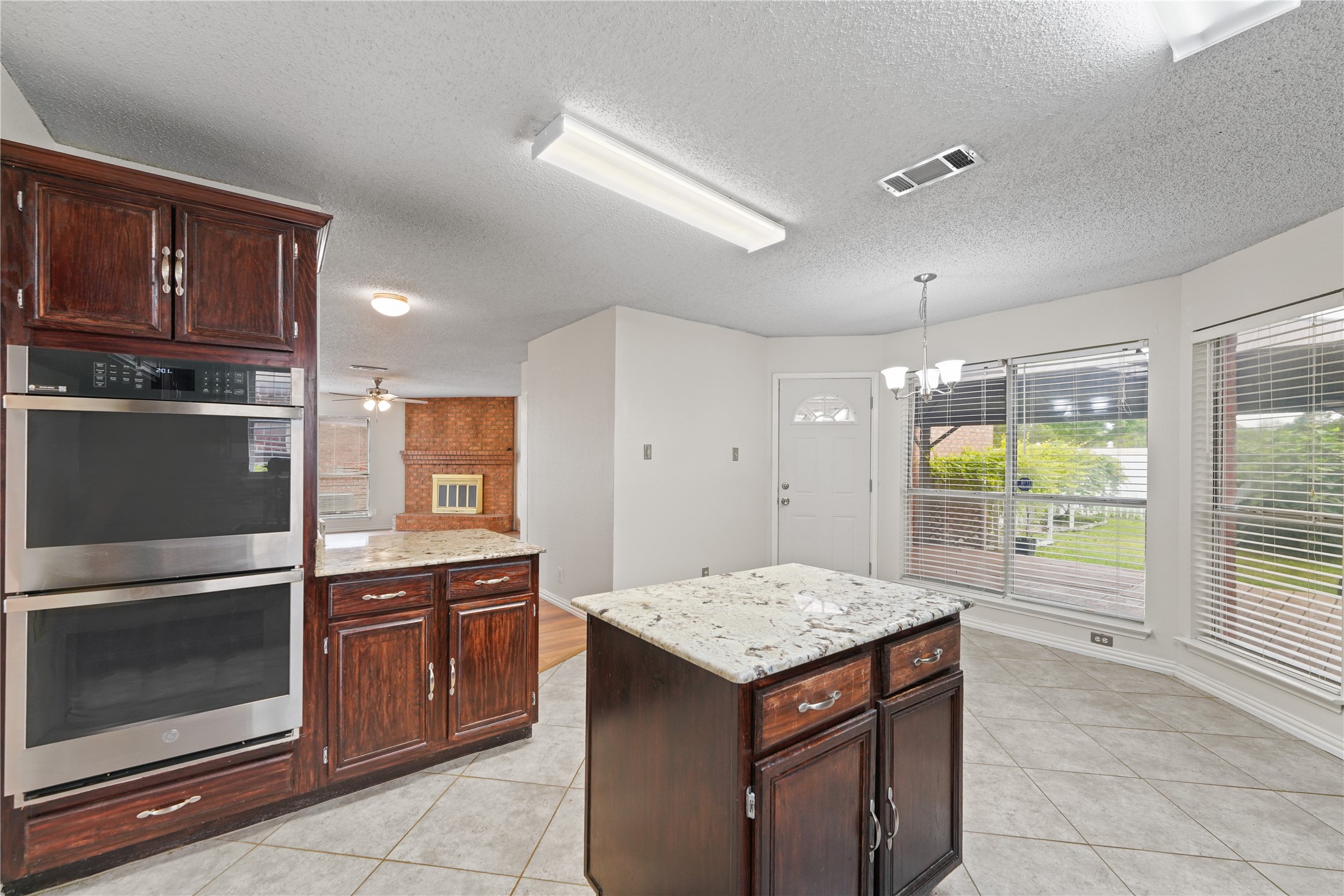 1521 Curtis Lane Cedar Hill TX 75104