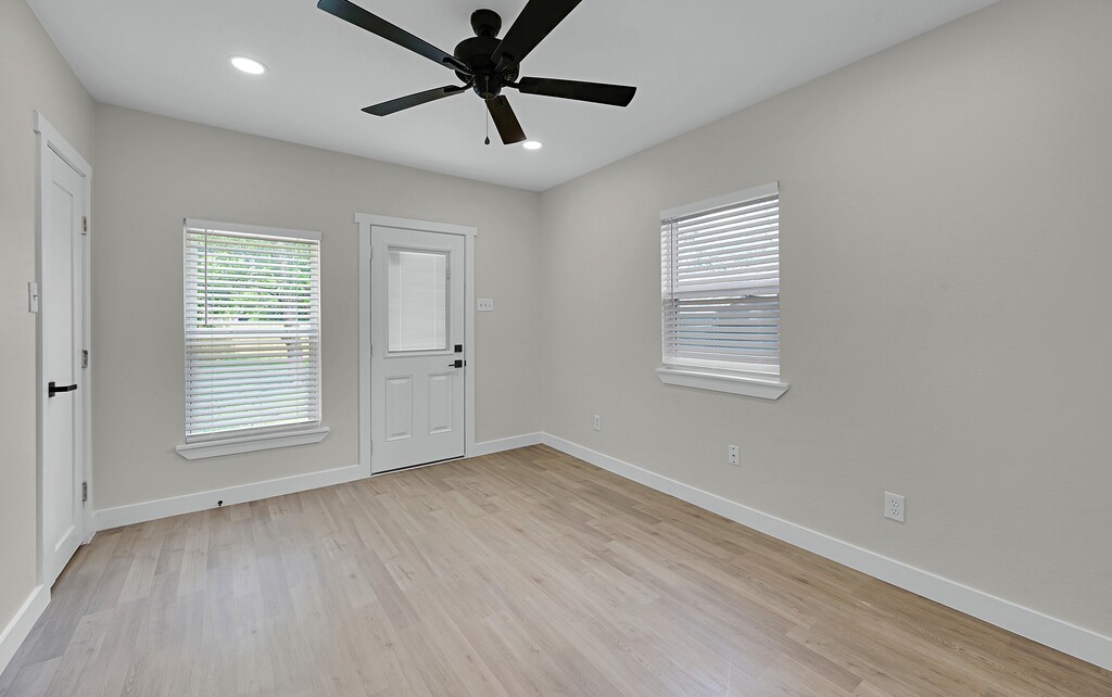 1713 Reuter Avenue Waco TX 76708