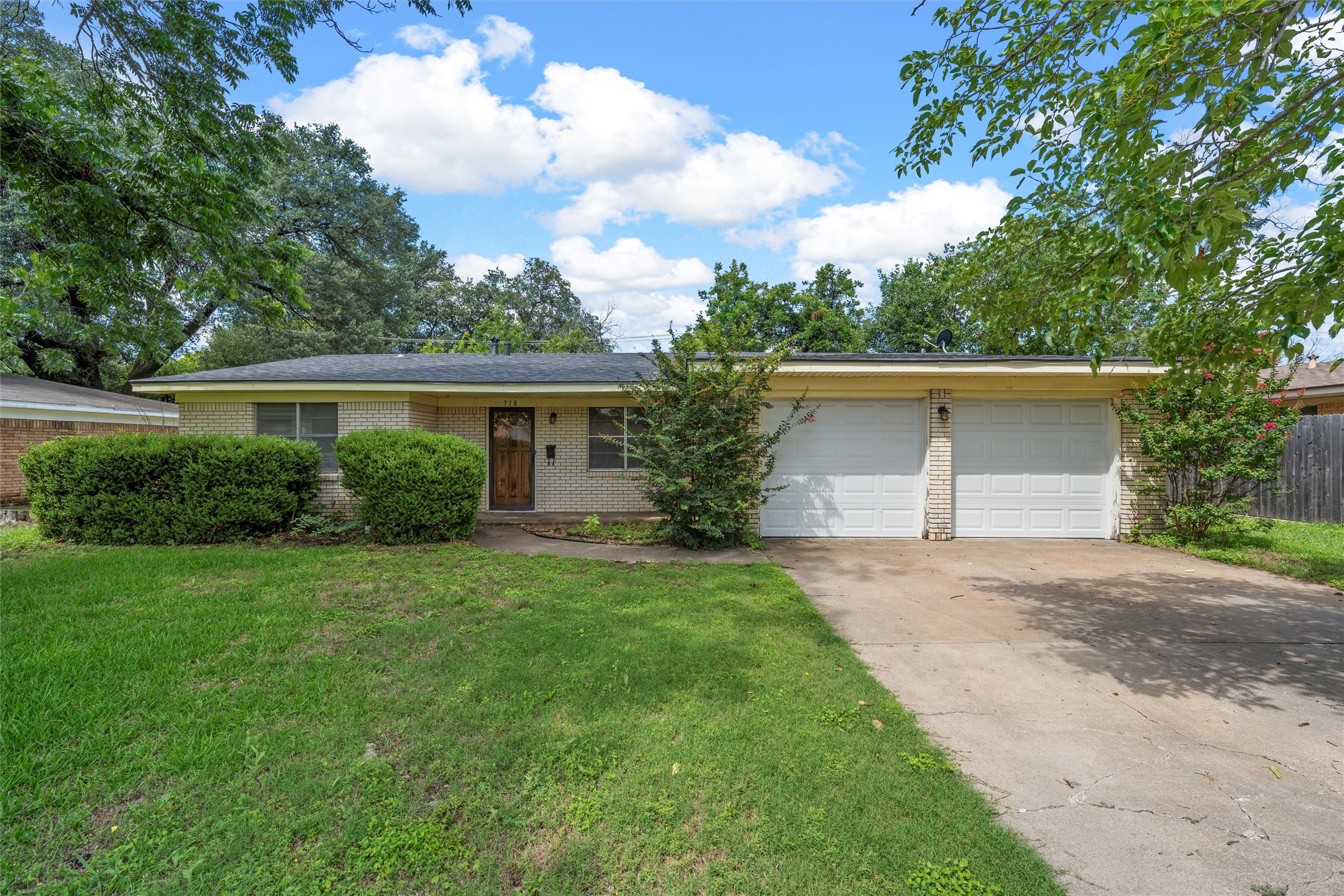 718 N 57th Street Waco TX 76710