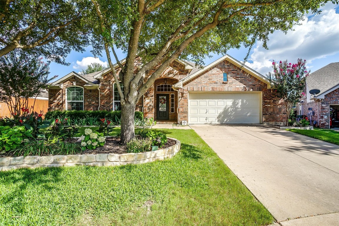 304 Canadian Trail Mansfield TX 76063